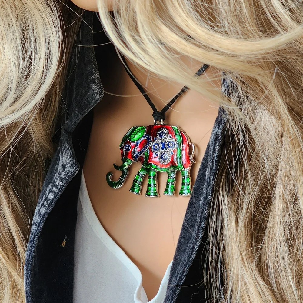 ❤️ Chico Jewelry Ethnic Elephant Large Silver Pendant Boho Ethnic Black cord
